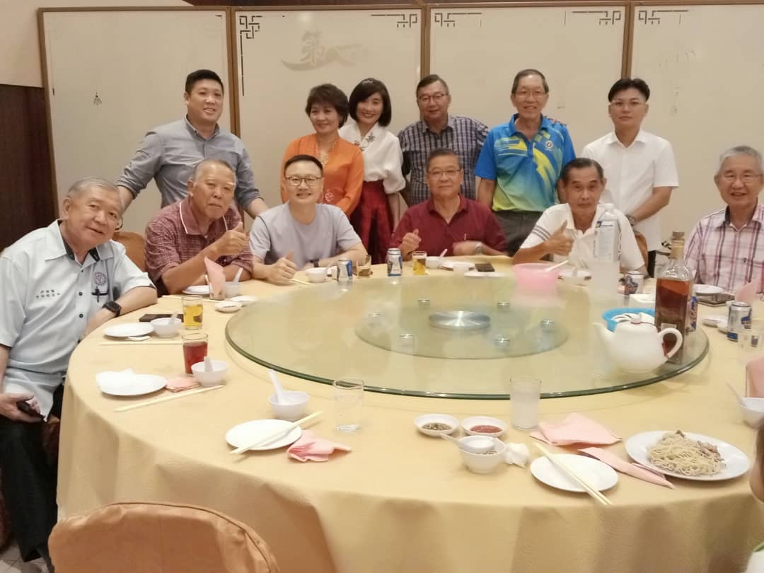 吉华亚罗士打吉华校友会 - PERSATUAN BEKAS MURID-MURID SEKOLAH KEAT HWA.