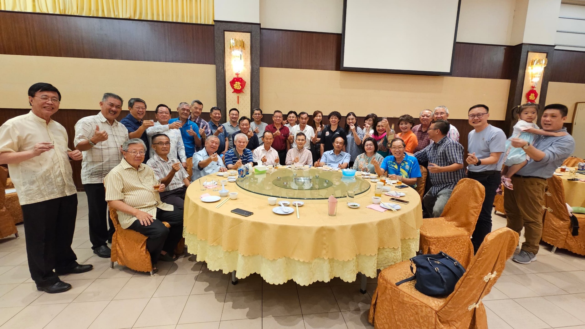 吉华亚罗士打吉华校友会 - PERSATUAN BEKAS MURID-MURID SEKOLAH KEAT HWA.